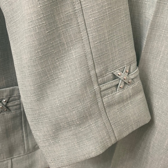 Alfred dunner blazer and pant set size 10p - Picture 7 of 9